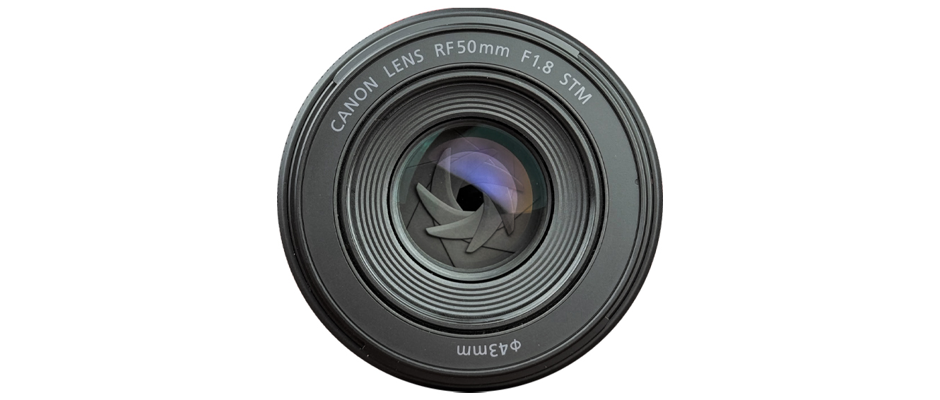 Canon RF 50mm F1.8-c